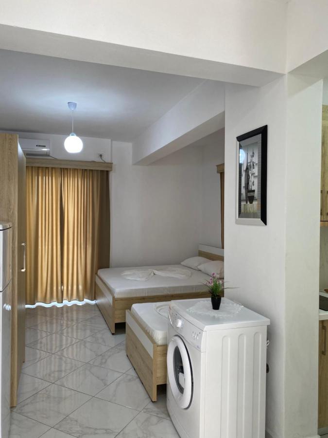 Hotel Andrea Sarandë Exterior foto
