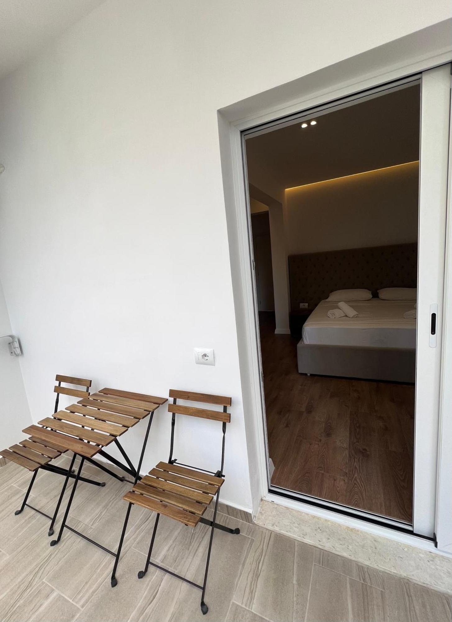 Hotel Andrea Sarandë Exterior foto